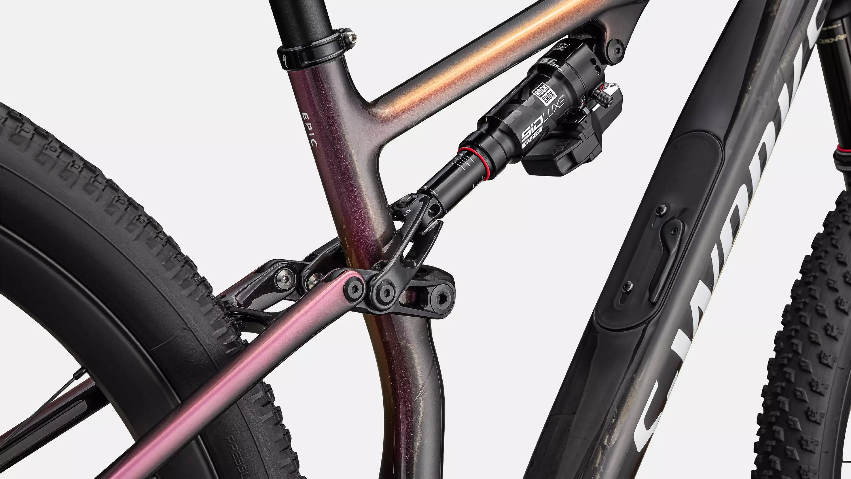 S-WORKS Epic 8 | gloss carbon/metallic vivid pink/viavi magenta gold/metallic midnight shadow/white