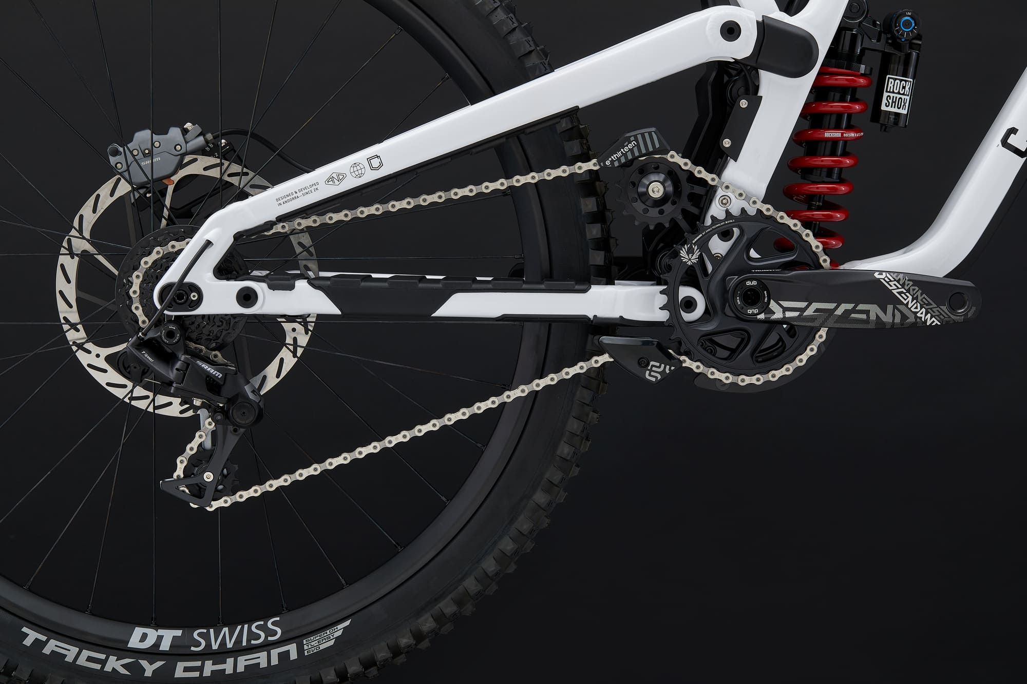 COMMENCAL Surpreme DH V5 RockShox | pure white