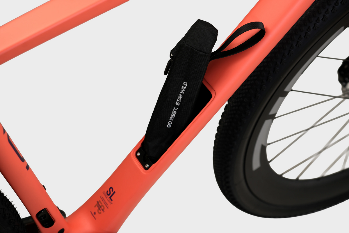 MEGAMO West 05 | coral