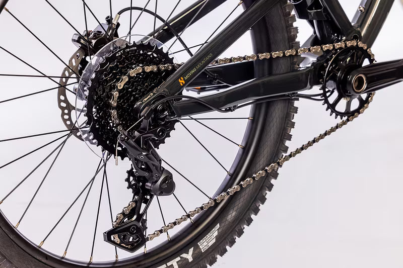 EIGHTSHOT Groot 246 | woodland