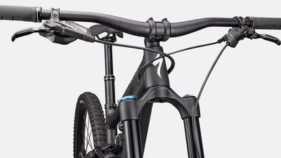 SPECIALIZED Status 2 170 Zero | satin obsidian/dune white