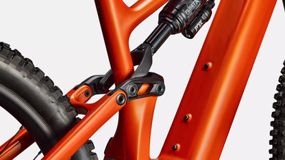 SPECIALIZED Turbo Levo 4 Comp Carbon | gloss orange tint over silver dust/dark navy