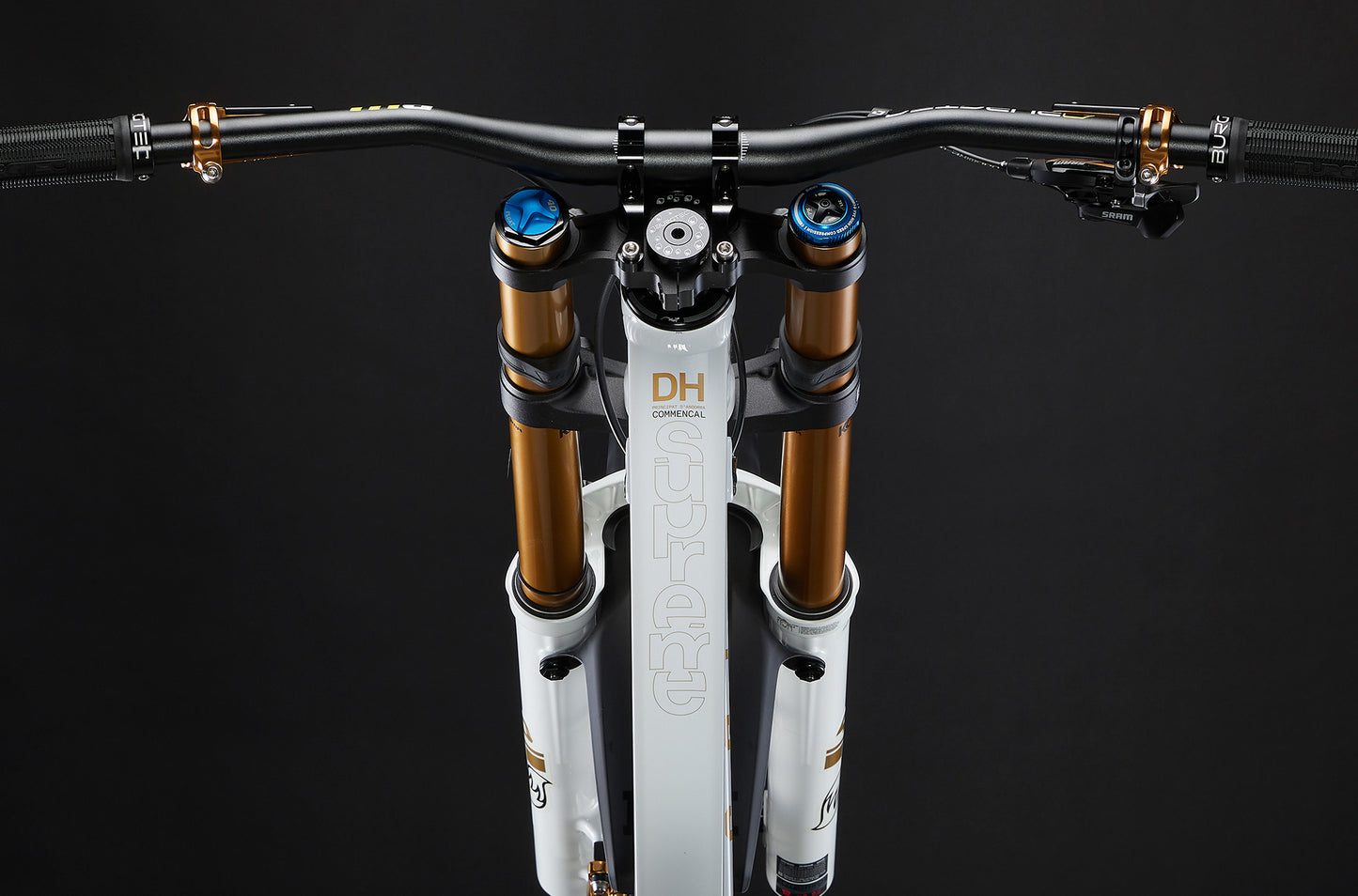 COMMENCAL Surpreme DH V5 Signiture LTD | pure white
