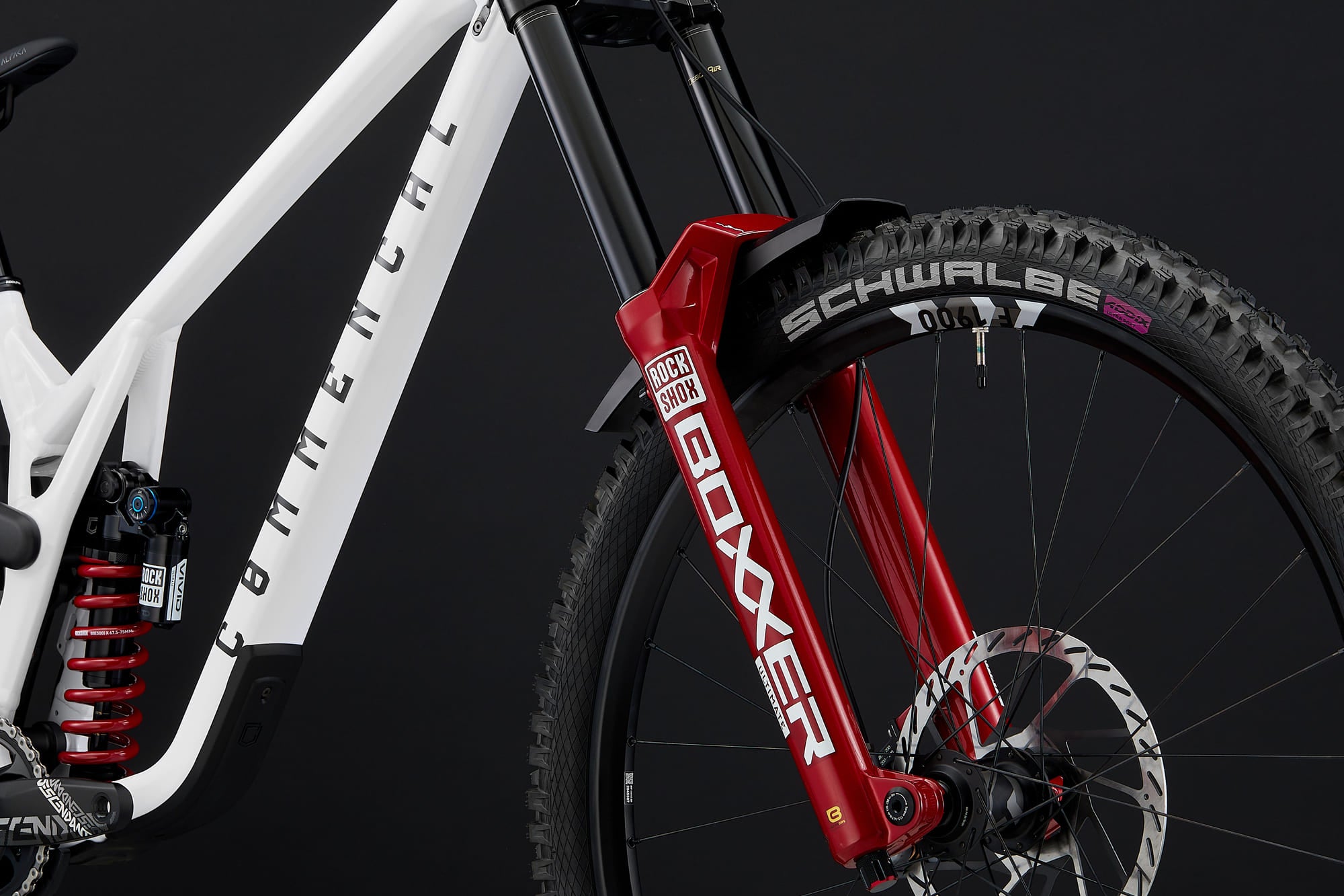 COMMENCAL Surpreme DH V5 RockShox | pure white