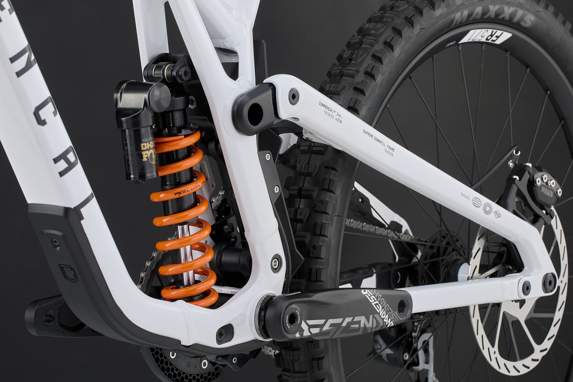 COMMENCAL Surpreme DH V5 Signature | pure white