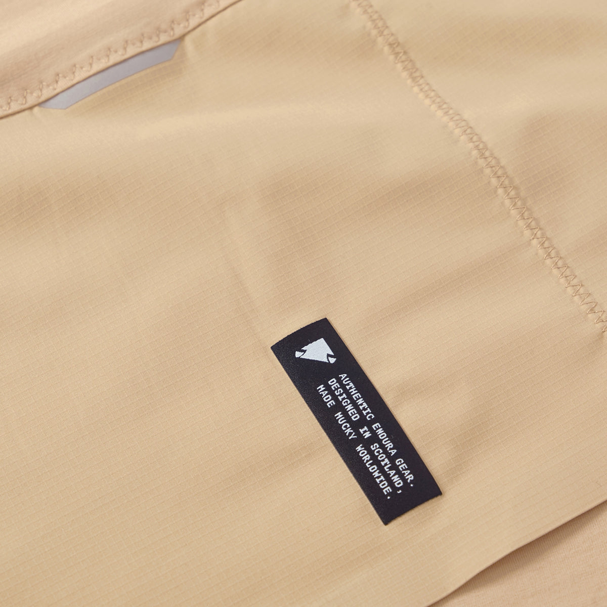 ENDURA W Alltrack Ride Tech Tee | sand